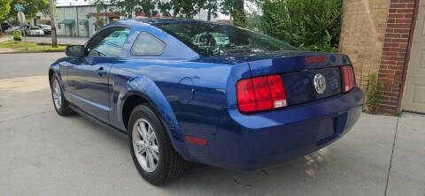 2008 Ford Mustang V6 Deluxe