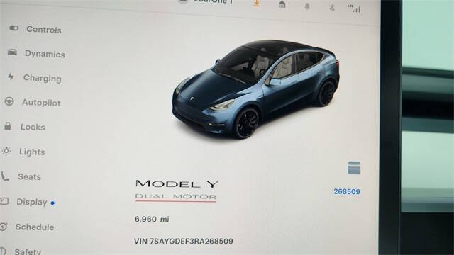 2024 Tesla Model Y Performance