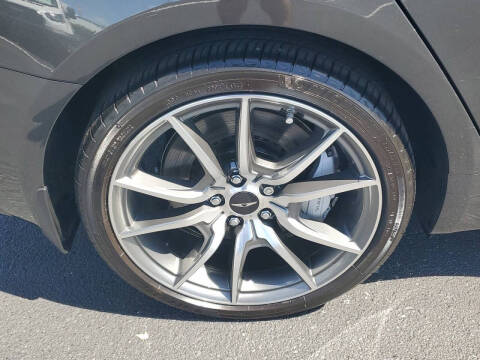 2025 Genesis G70