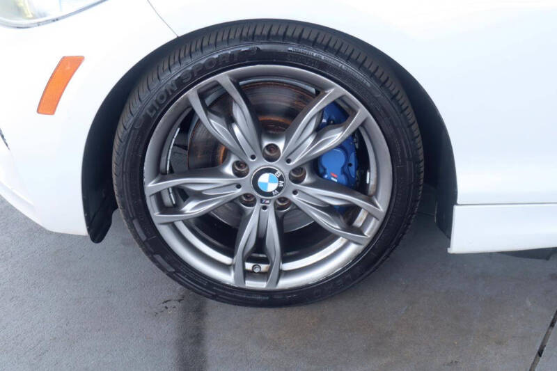 2016 BMW 2 Series M235i