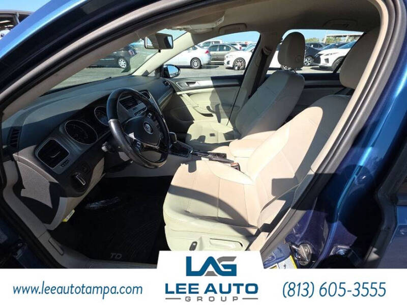 2015 Volkswagen Golf TDI S