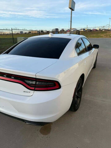 2015 Dodge Charger SXT