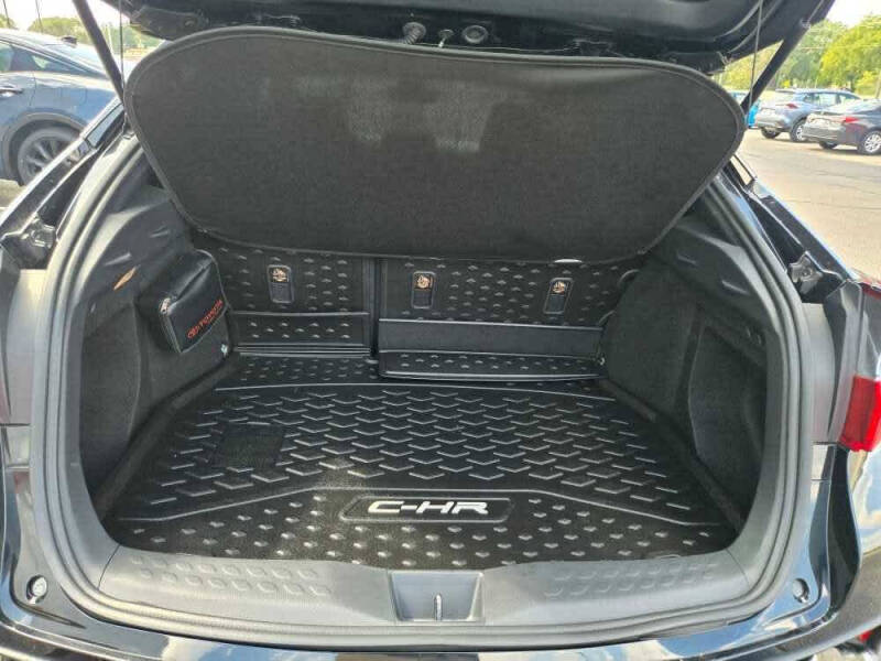 2022 Toyota C-HR Nightshade