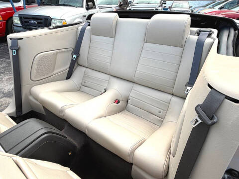 2010 Ford Mustang V6 Premium