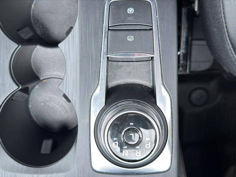 2024 Ford Escape Hybrid ST-Line