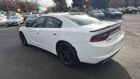 2018 Dodge Charger SXT