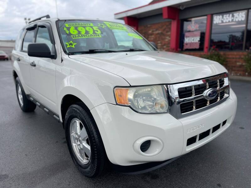 2010 Ford Escape for sale at Premium Motors in Louisville KY