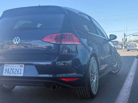 2015 Volkswagen Golf GTI S