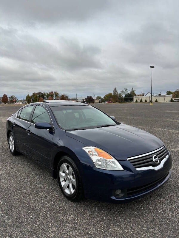 2009 Nissan Altima's photo