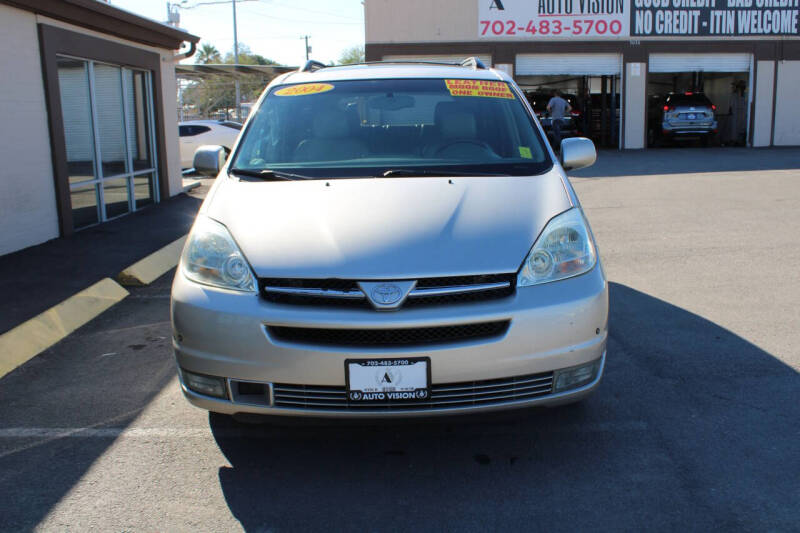 2004 Toyota Sienna XLE Limited 7 Passenger