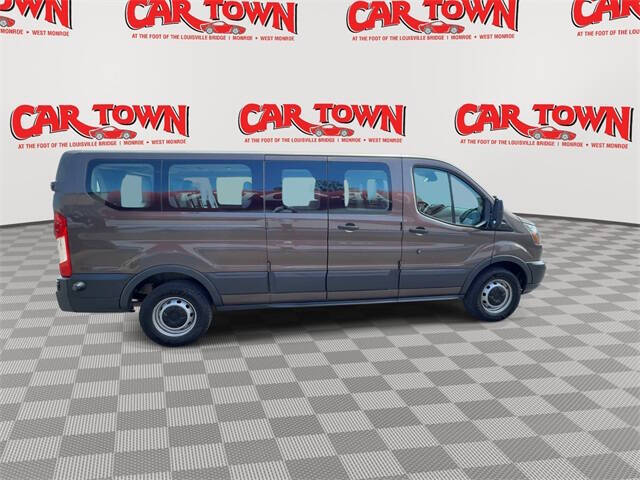 2017 Ford Transit