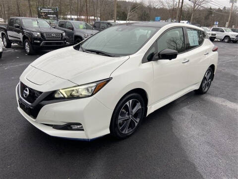 2022 Nissan LEAF SL PLUS