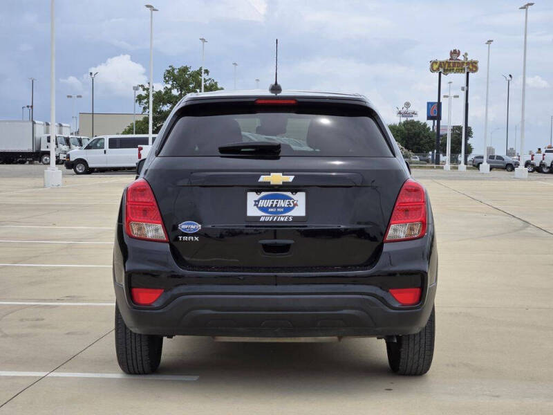 2022 Chevrolet Trax LS