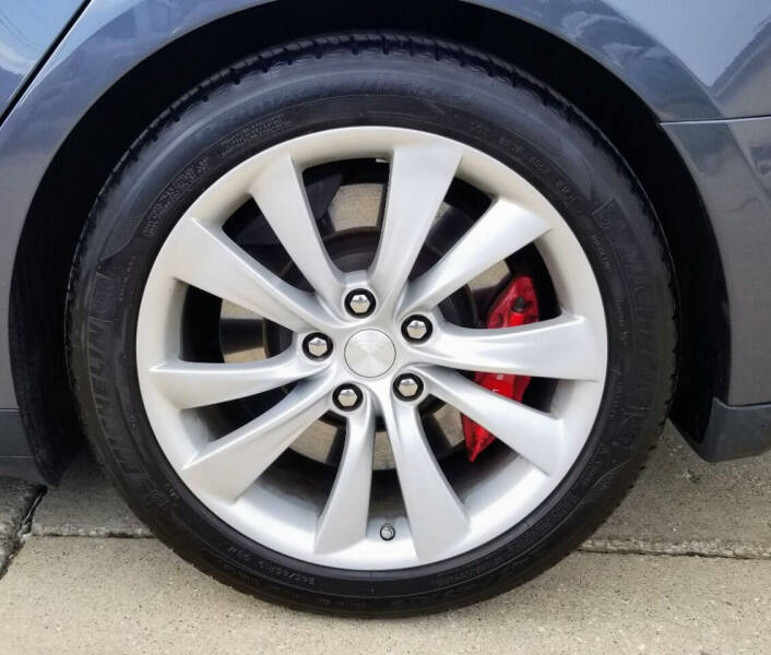 2014 Tesla Model S P85D