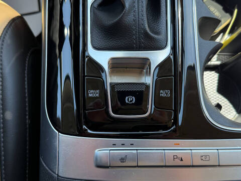 2024 Kia Carnival EX