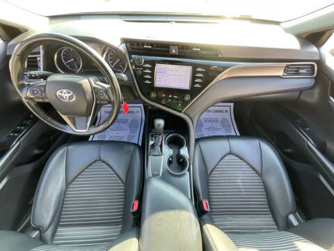 2019 Toyota Camry SE