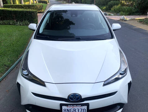 2020 Toyota Prius LE