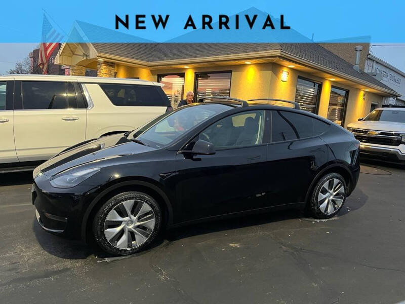 2023 Tesla Model Y Long Range's photo