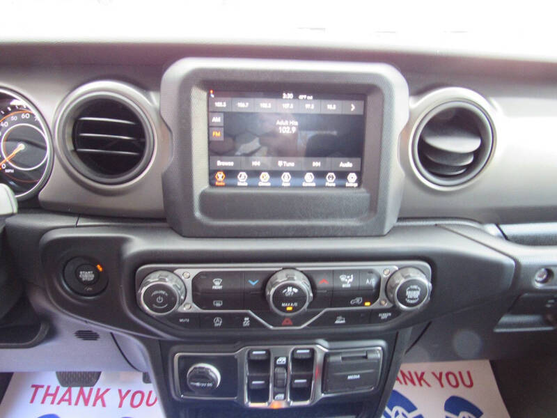 2023 Jeep Gladiator Sport S