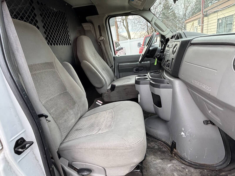 2013 Ford E-Series E-150