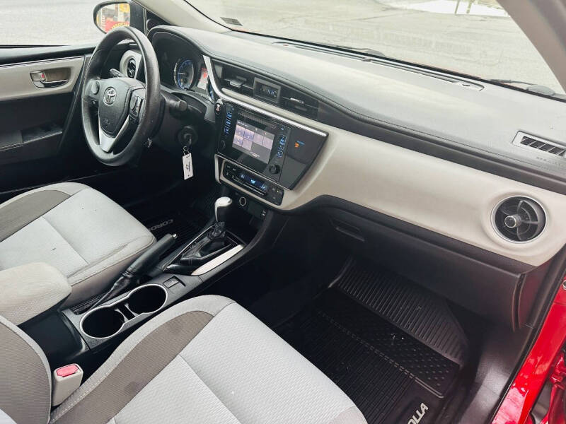 2018 Toyota Corolla LE