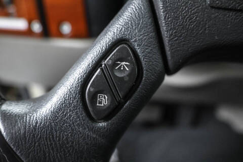 2003 HUMMER H2 Lux Series