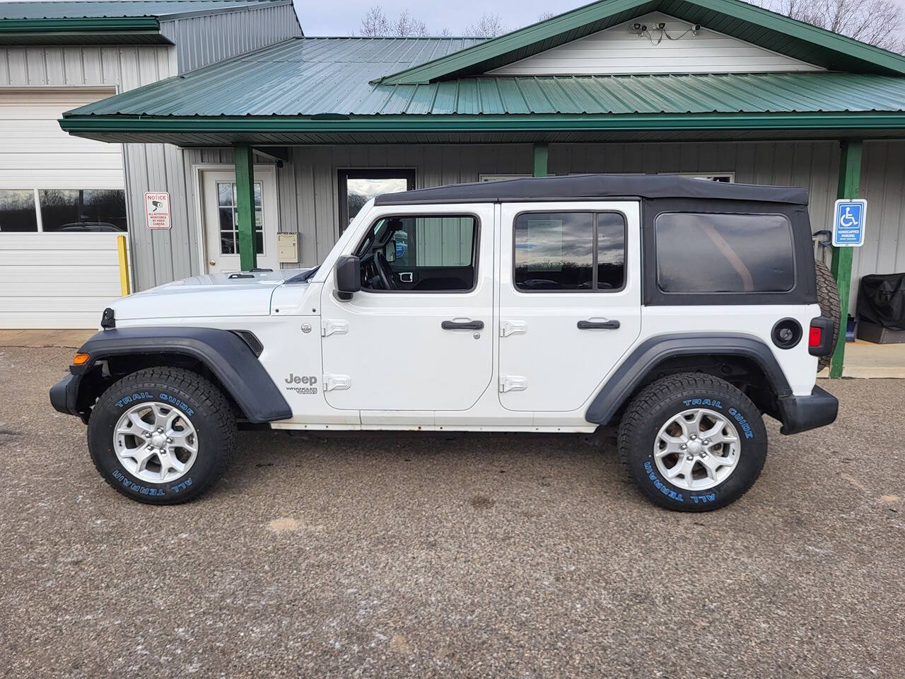 2018 Jeep Wrangler Unlimited for sale at Clarks Auto Sales Inc in Lakeview, MI