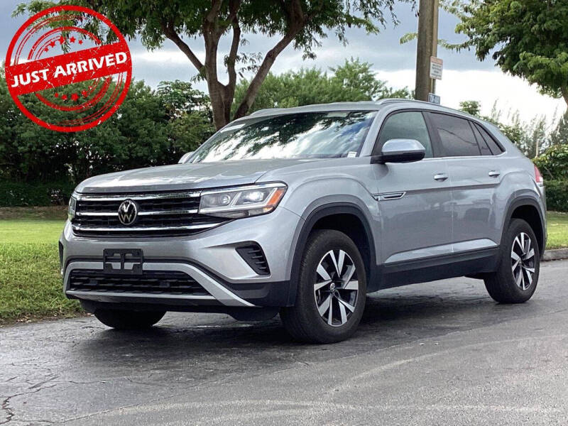 2022 Volkswagen Atlas Cross Sport SE