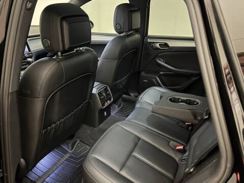 2020 Porsche Macan S