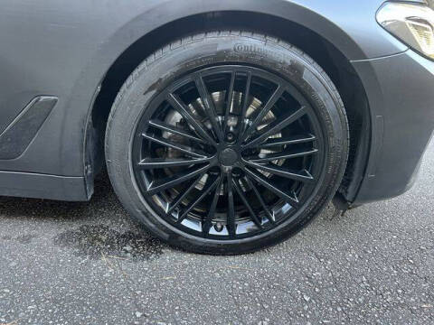 2021 BMW 5 Series 530i