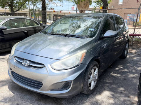2015 Hyundai Accent GS