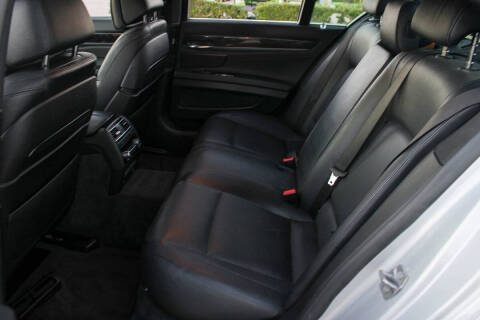 2013 BMW 7 Series 740i