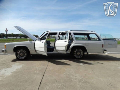 1985 Ford LTD Crown Victoria