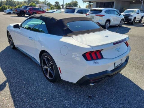 2024 Ford Mustang EcoBoost