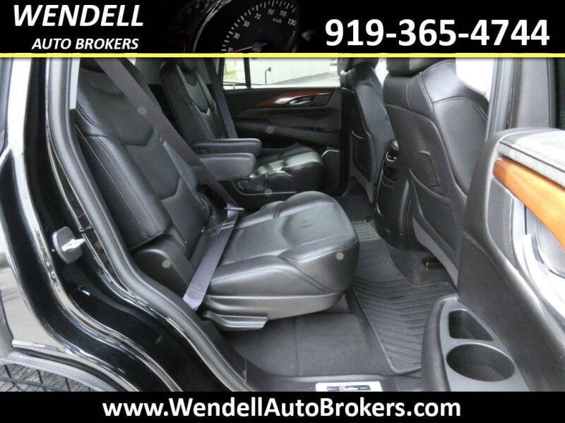 2017 Cadillac Escalade Luxury