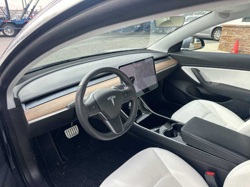 2020 Tesla Model 3 Performance