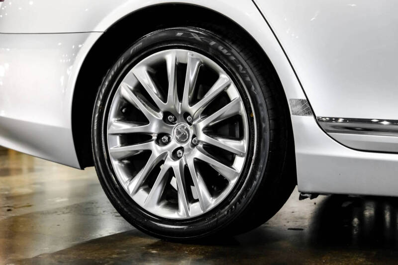 2014 Lexus LS 460