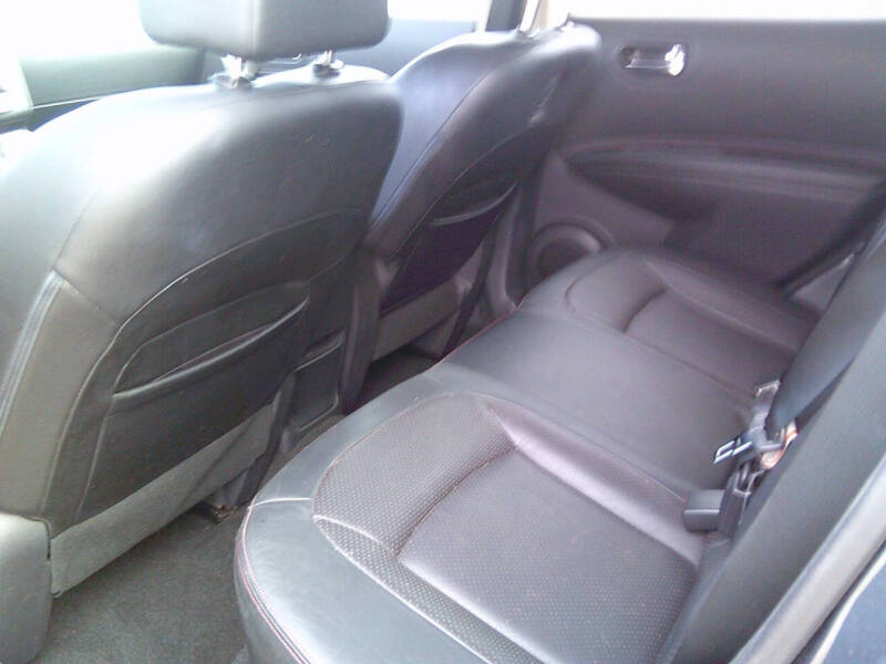 2012 Nissan Rogue SV w/SL Package