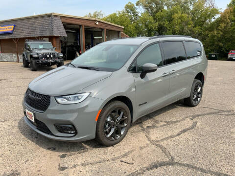 2023 Chrysler Pacifica for sale at MOTORS N MORE in Brainerd MN