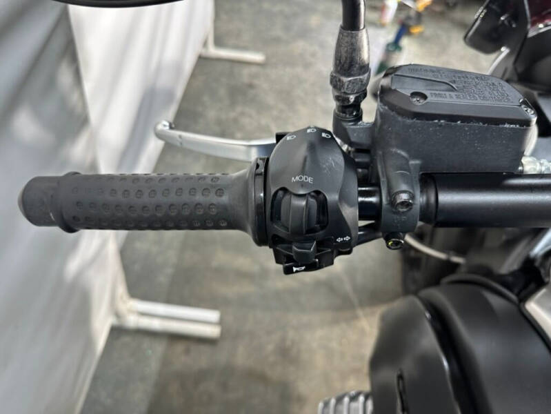 2016 Moto Guzzi Audace