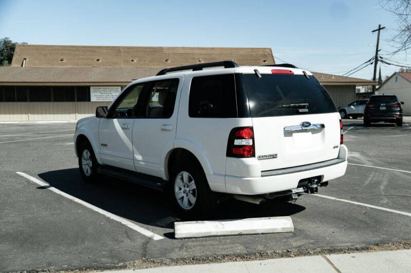 2008 Ford Explorer XLT