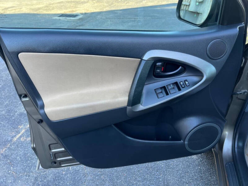 2011 Toyota RAV4