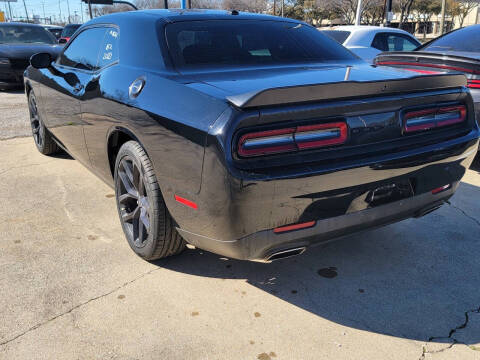 2020 Dodge Challenger SXT