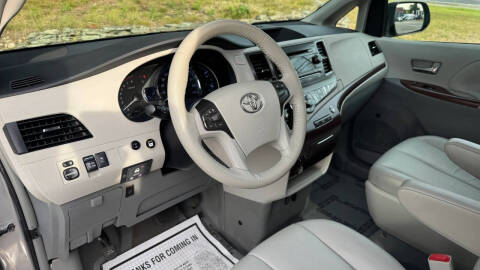 2011 Toyota Sienna