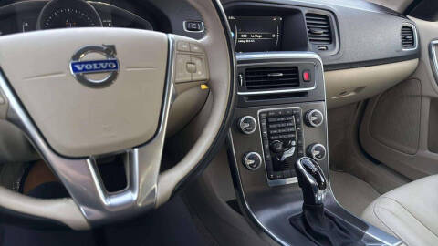 2015 Volvo S60 T5 Premier