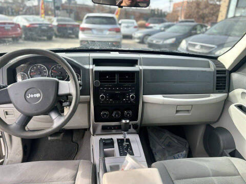 2008 Jeep Liberty Sport