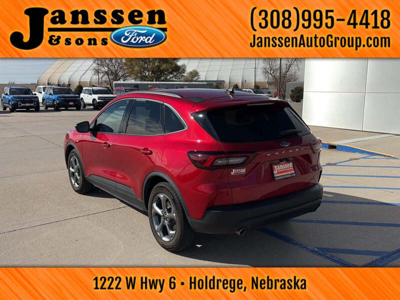 2025 Ford Escape ST-Line