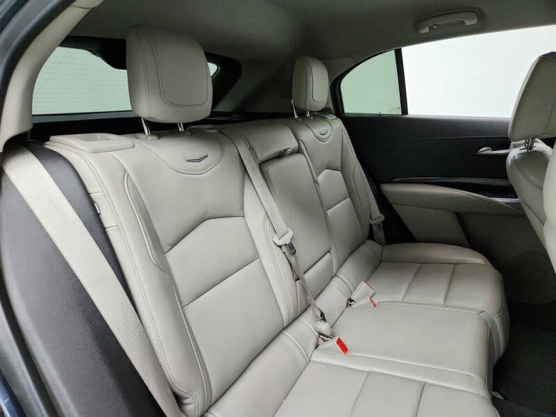 2019 Cadillac XT4 Premium Luxury
