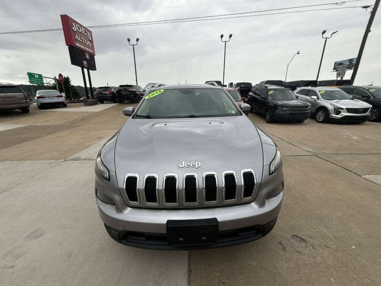 2014 Jeep Cherokee for sale at Joe s Preowned Autos in Moundsville, WV