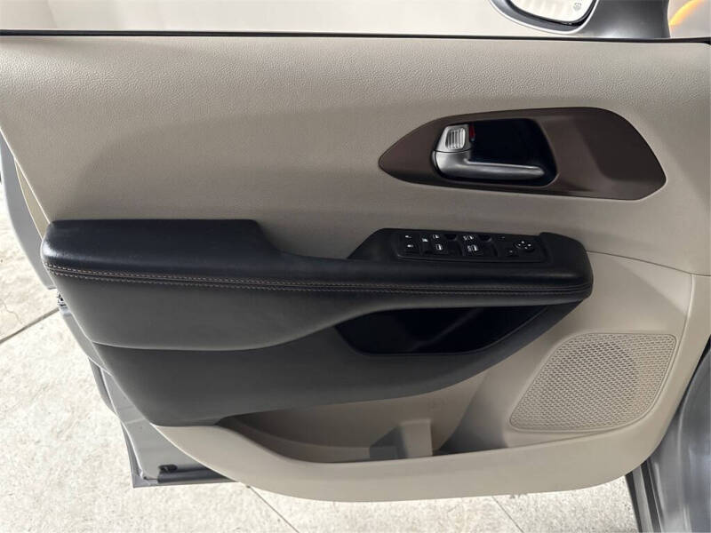 2019 Chrysler Pacifica Touring L